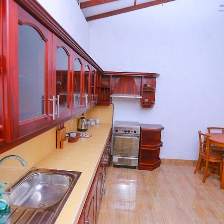 乌纳瓦图纳绿色之家旅馆酒店 外观 照片